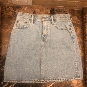 Vintage Levi skirt- size 26